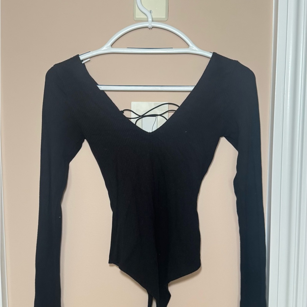 Garage Long Sleeve V-Neck Bodysuit with Open Back Tie – Size XXS